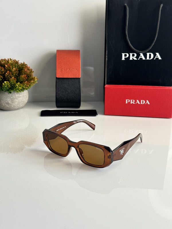 Prad_a_8679_Brown