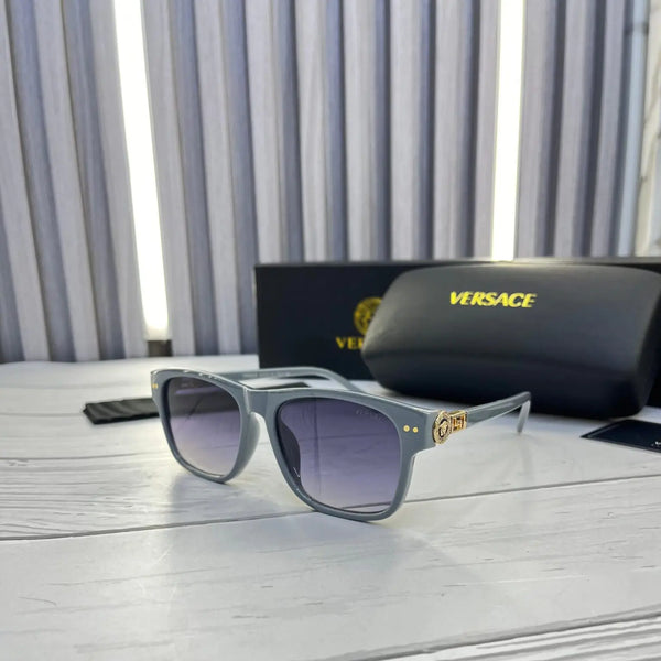Versac_e V -Motif Wayfare_r Unisex Sunglass Unisex